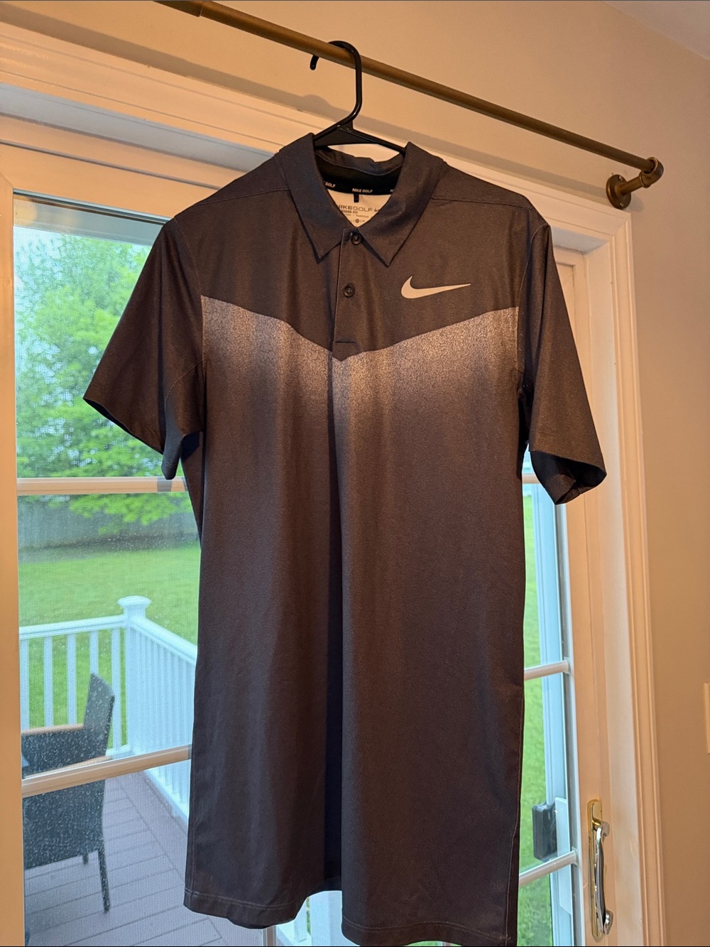 Nike Men’s Black Polo with Chevron Accent Size Small Tall